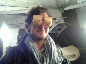 occhili con le tette